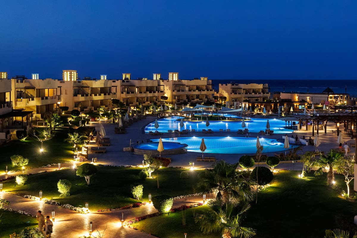 Hotelfotografie im Hotel Ägypten True Beach Resort Schauinsland Reisen mit Zimmern, Pool und Interieur