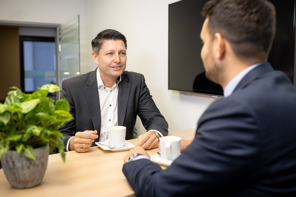 Unternehmensreportage in einer Produktion im Ruhrgebiet – Corporate Fotografie für Website und Imagebroschüre.