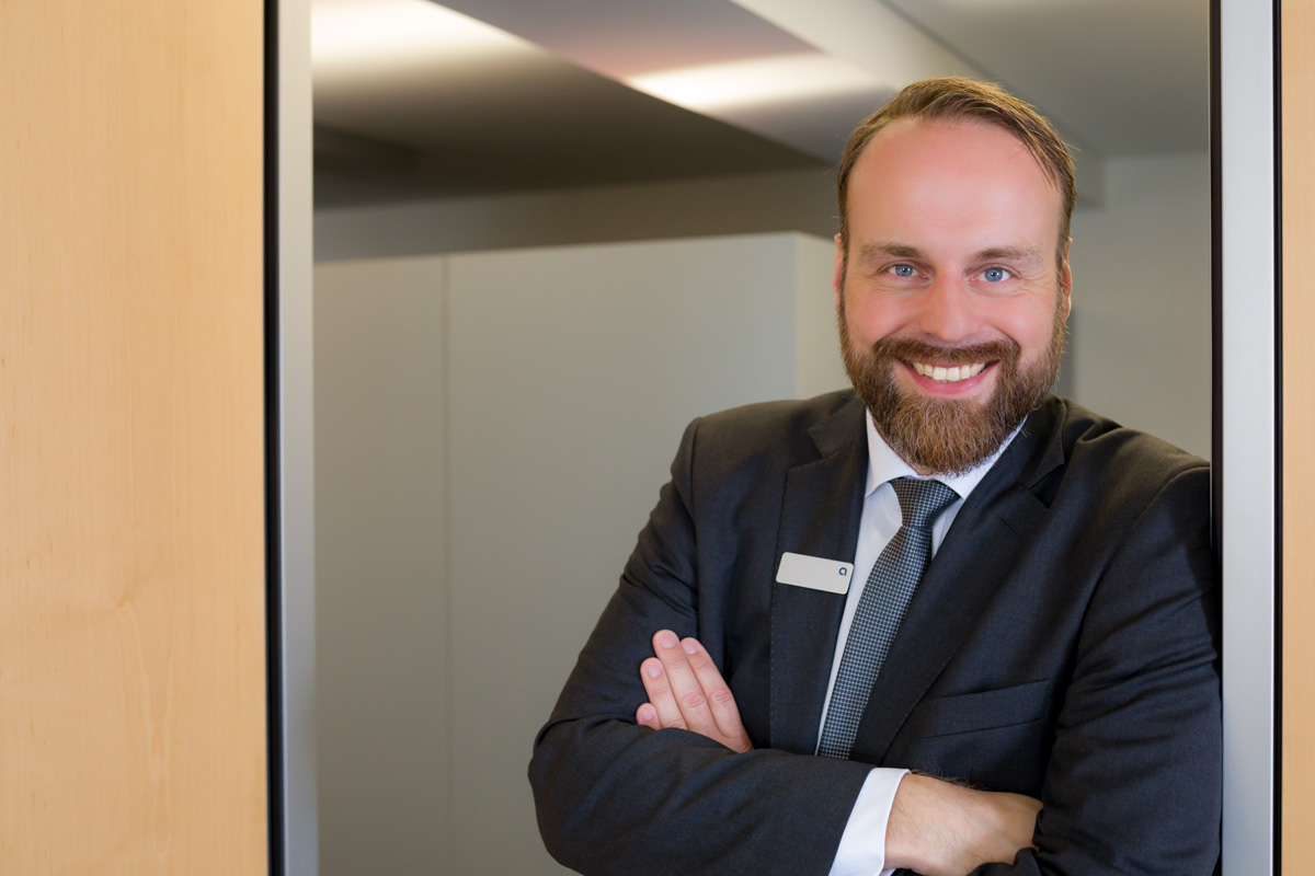 Unternehmensreportage in einer Produktion im Ruhrgebiet – Corporate Fotografie für Website und Imagebroschüre.