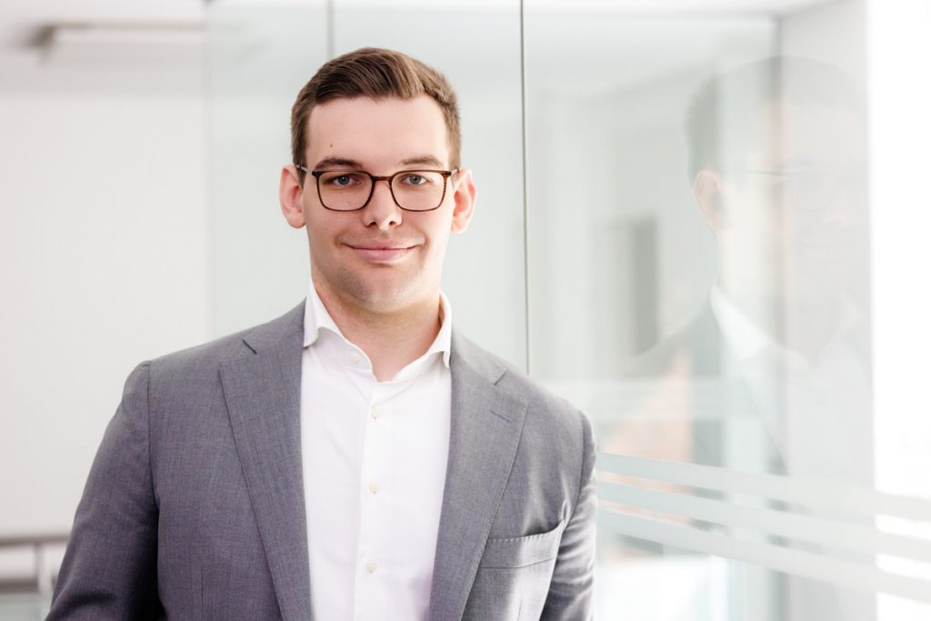 Modernes Businessportrait eines Rechtsanwalts in Krefeld